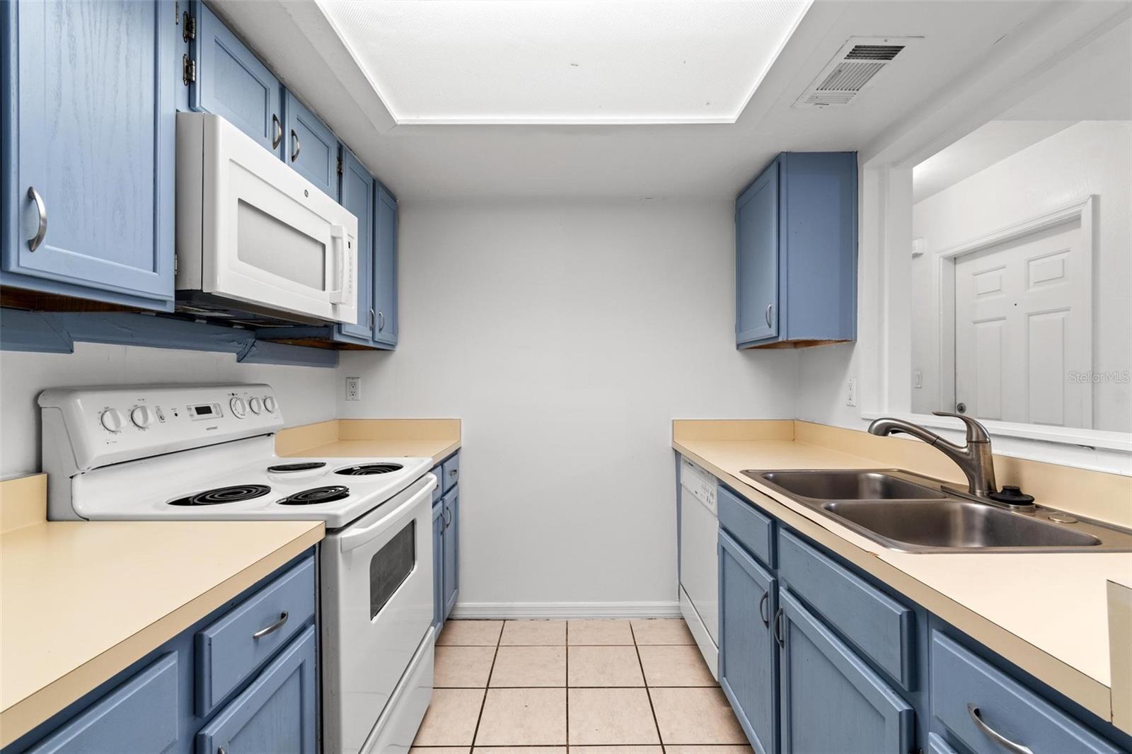 Image 6 of 24 For 5606 8th Place