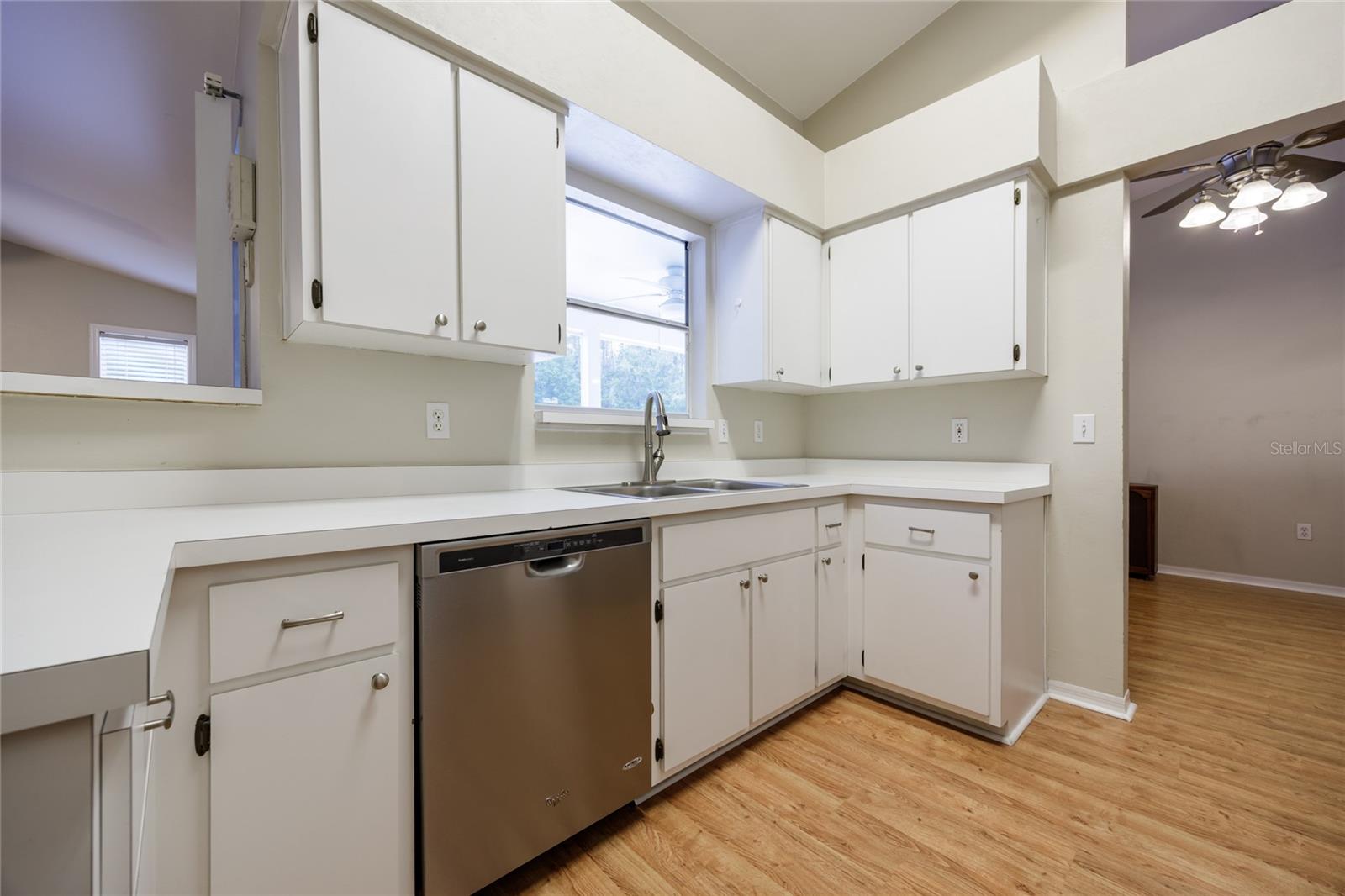 Image 16 of 48 For 6320 41st Drive