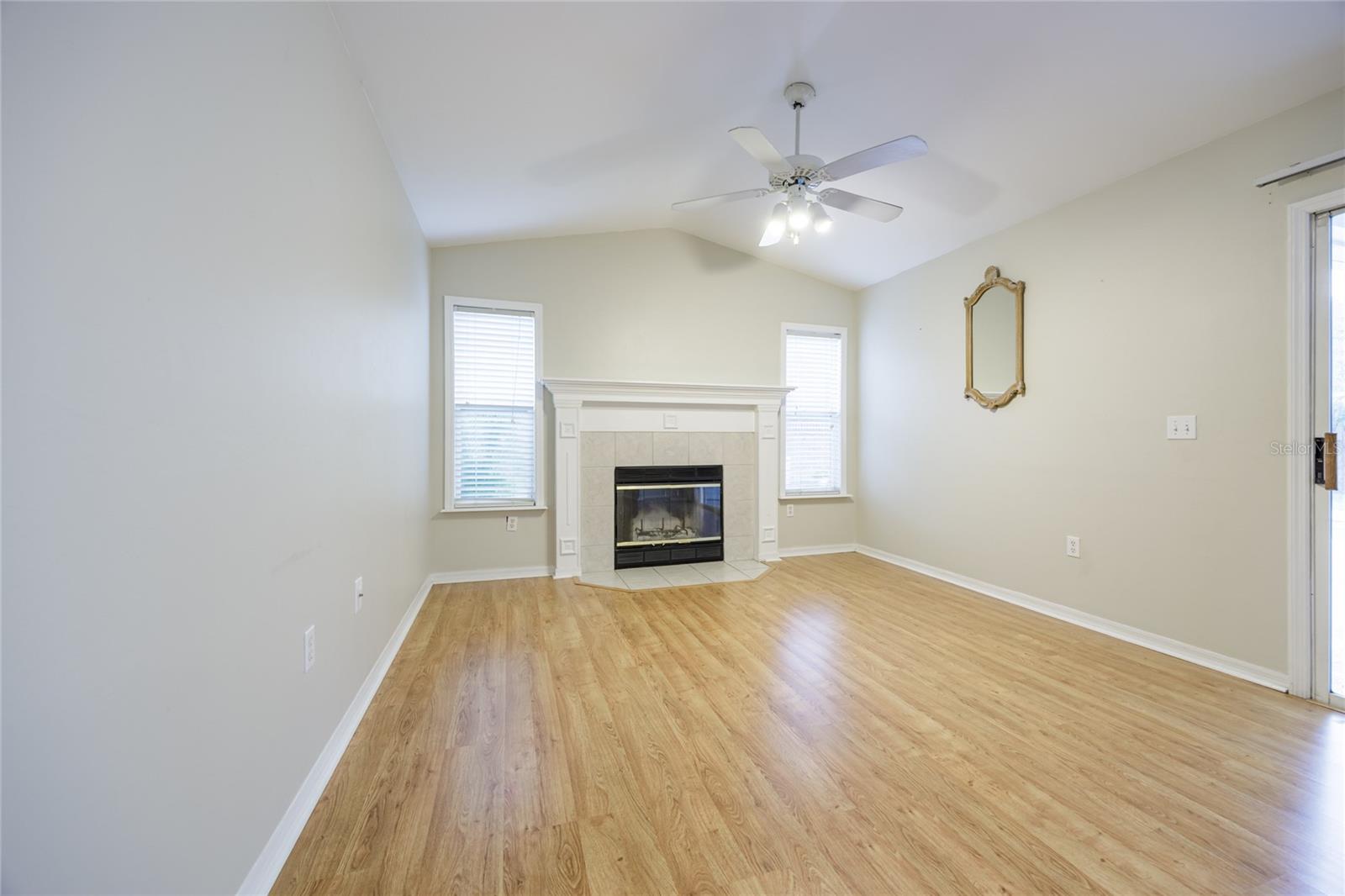 Image 20 of 48 For 6320 41st Drive