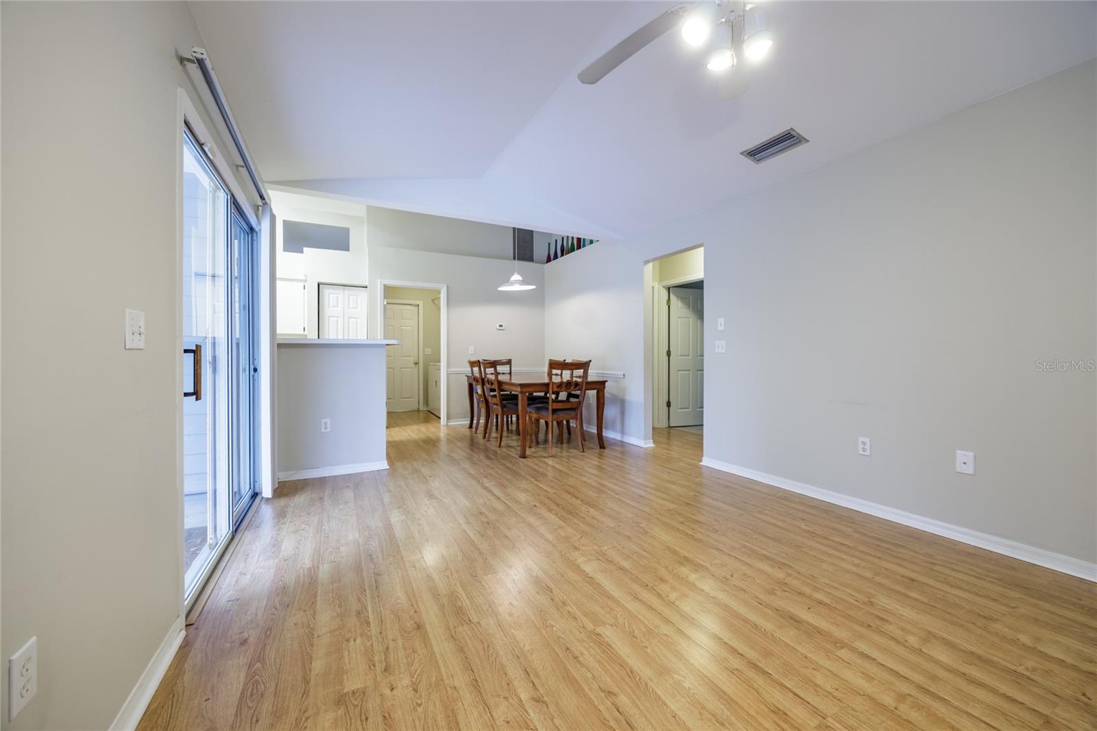 Image 23 of 48 For 6320 41st Drive