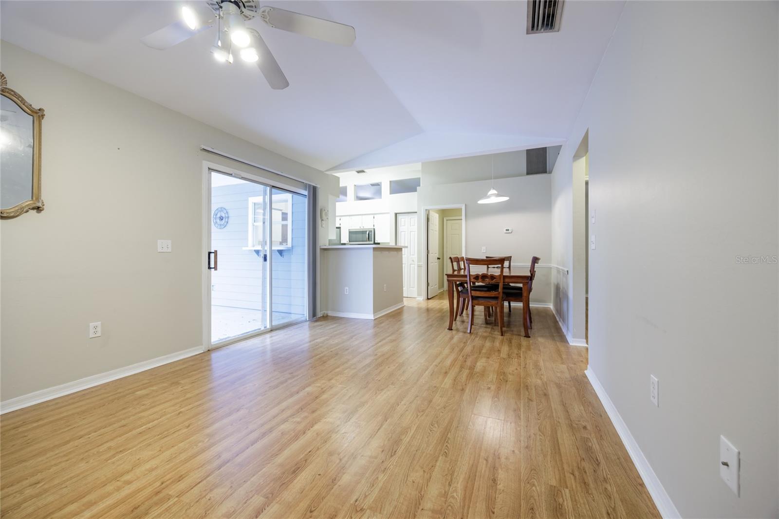Image 24 of 48 For 6320 41st Drive