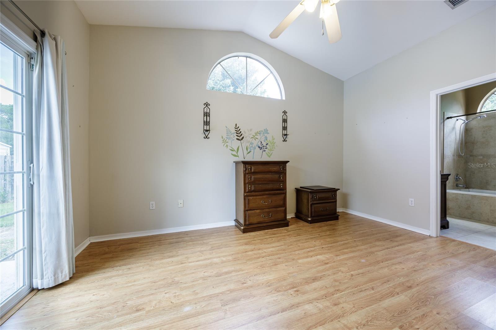 Image 29 of 48 For 6320 41st Drive
