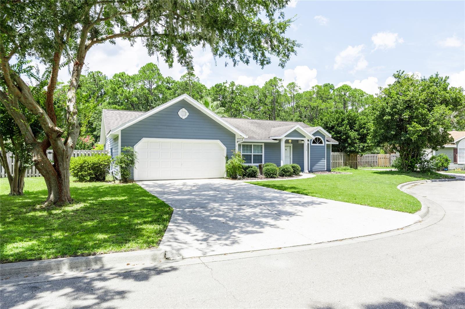 Image 4 of 48 For 6320 41st Drive