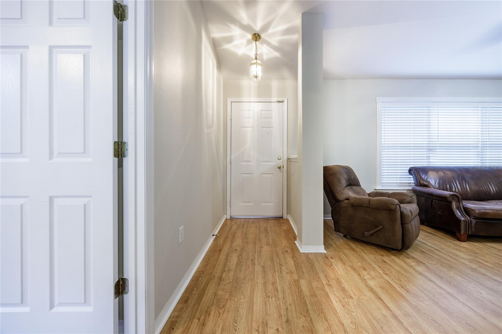 Image 7 of 48 For 6320 41st Drive