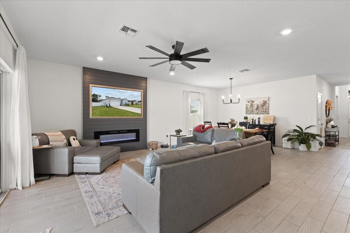 Image 6 of 28 For 551 4th Place