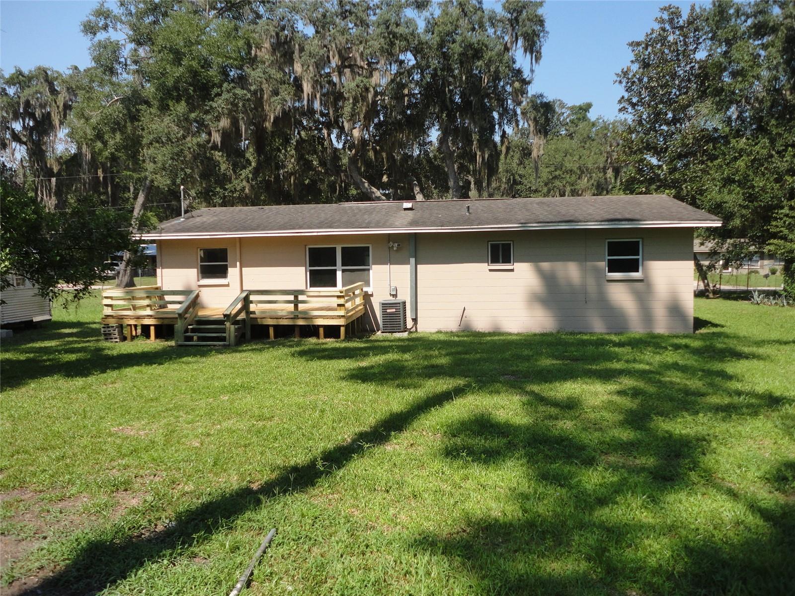Image 2 of 14 For 2221 44th Terrace
