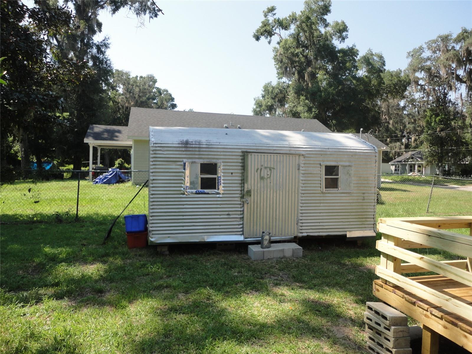 Image 4 of 14 For 2221 44th Terrace