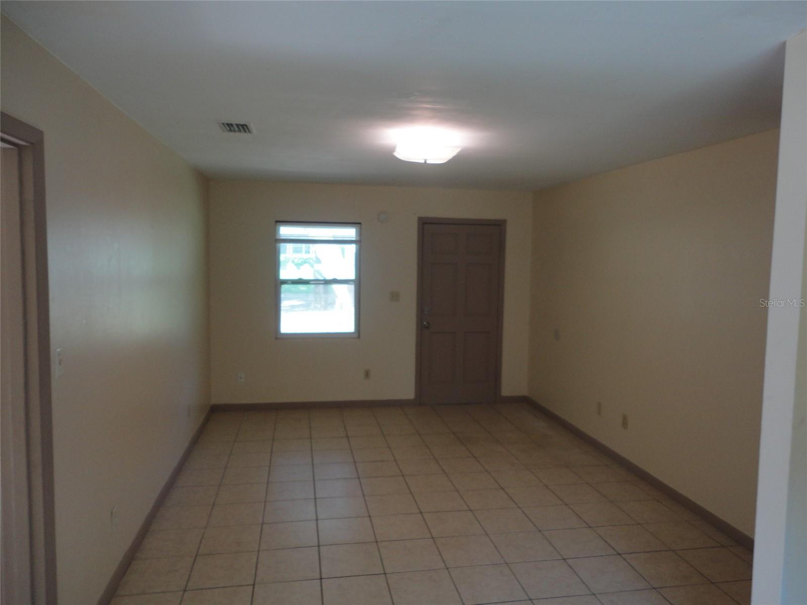 Image 5 of 14 For 2221 44th Terrace