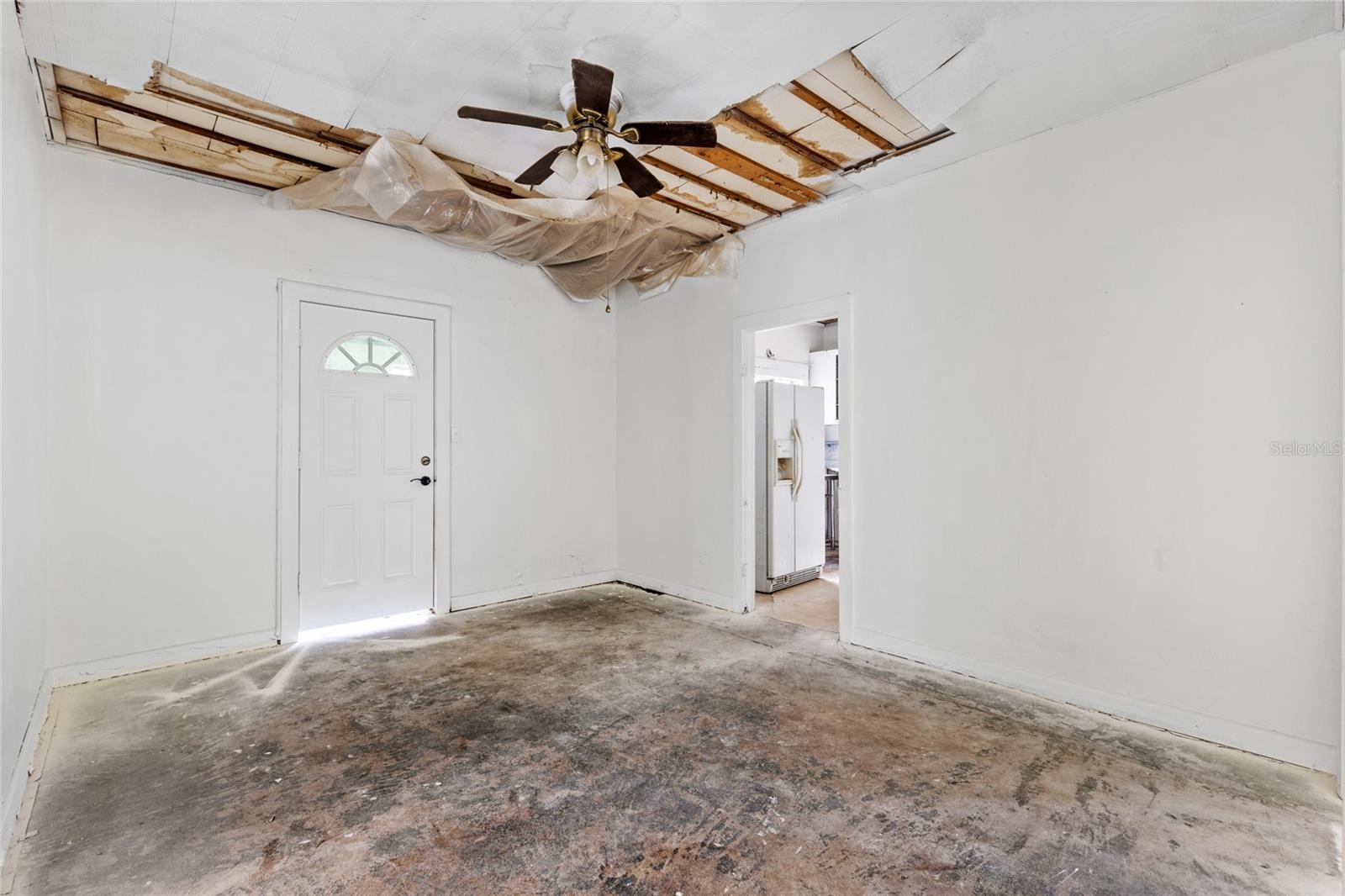 Image 12 of 34 For 7014 219th Terrace