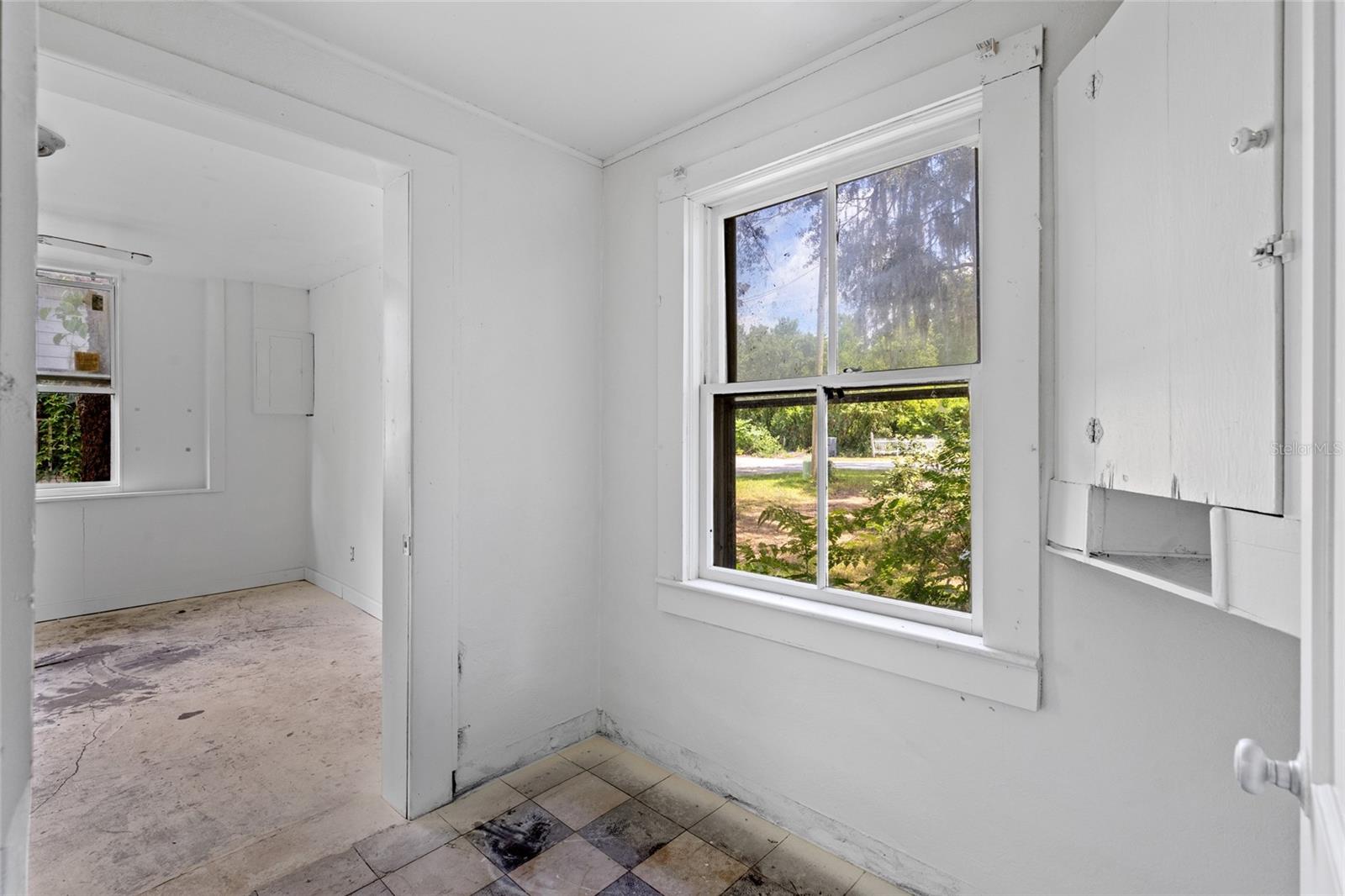 Image 16 of 34 For 7014 219th Terrace