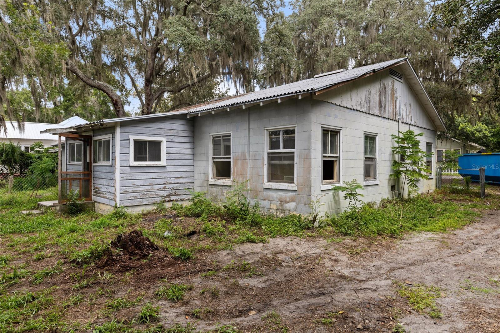Image 29 of 34 For 7014 219th Terrace