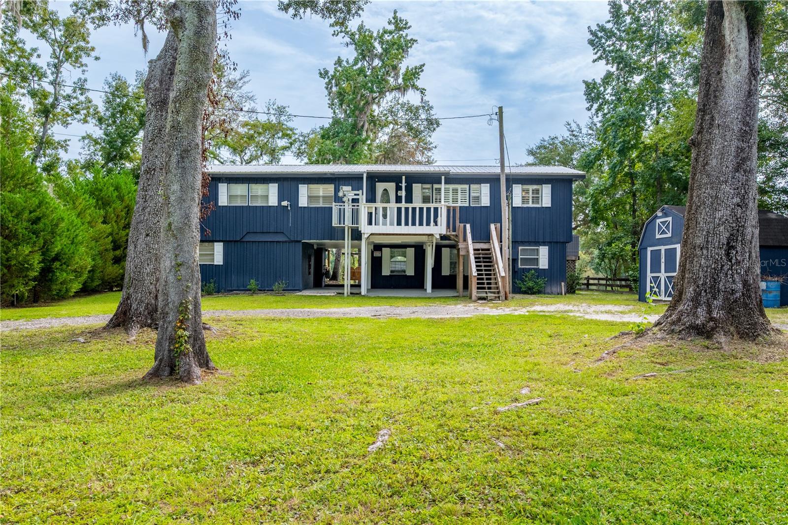 Listing Details for 102 931st Street, BRANFORD, FL 32008
