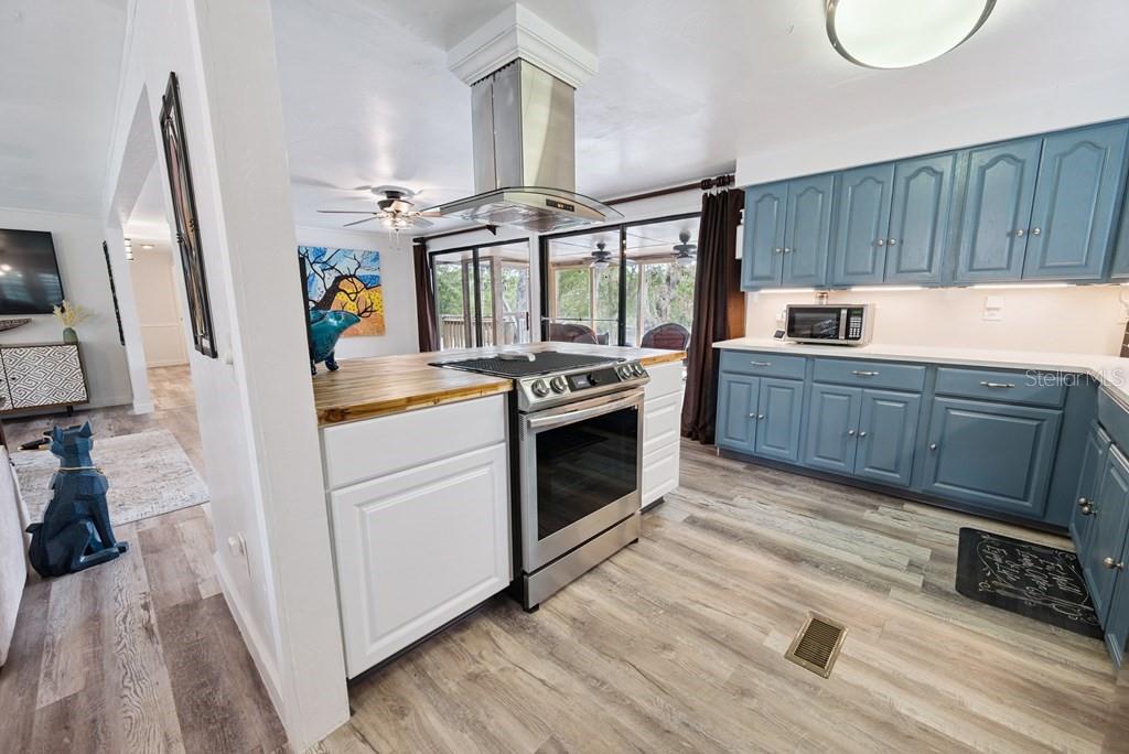 Image 17 of 84 For 102 931st Street