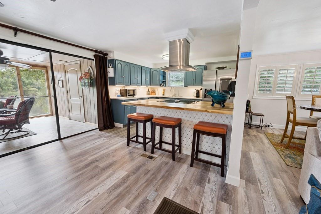 Image 18 of 84 For 102 931st Street