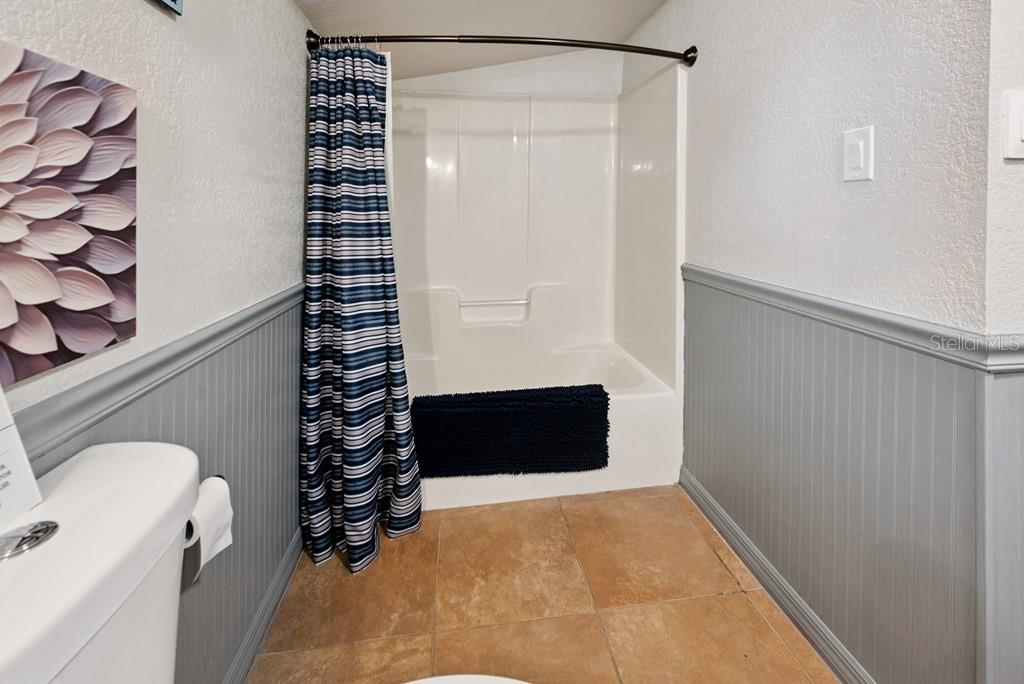 Image 54 of 84 For 102 931st Street