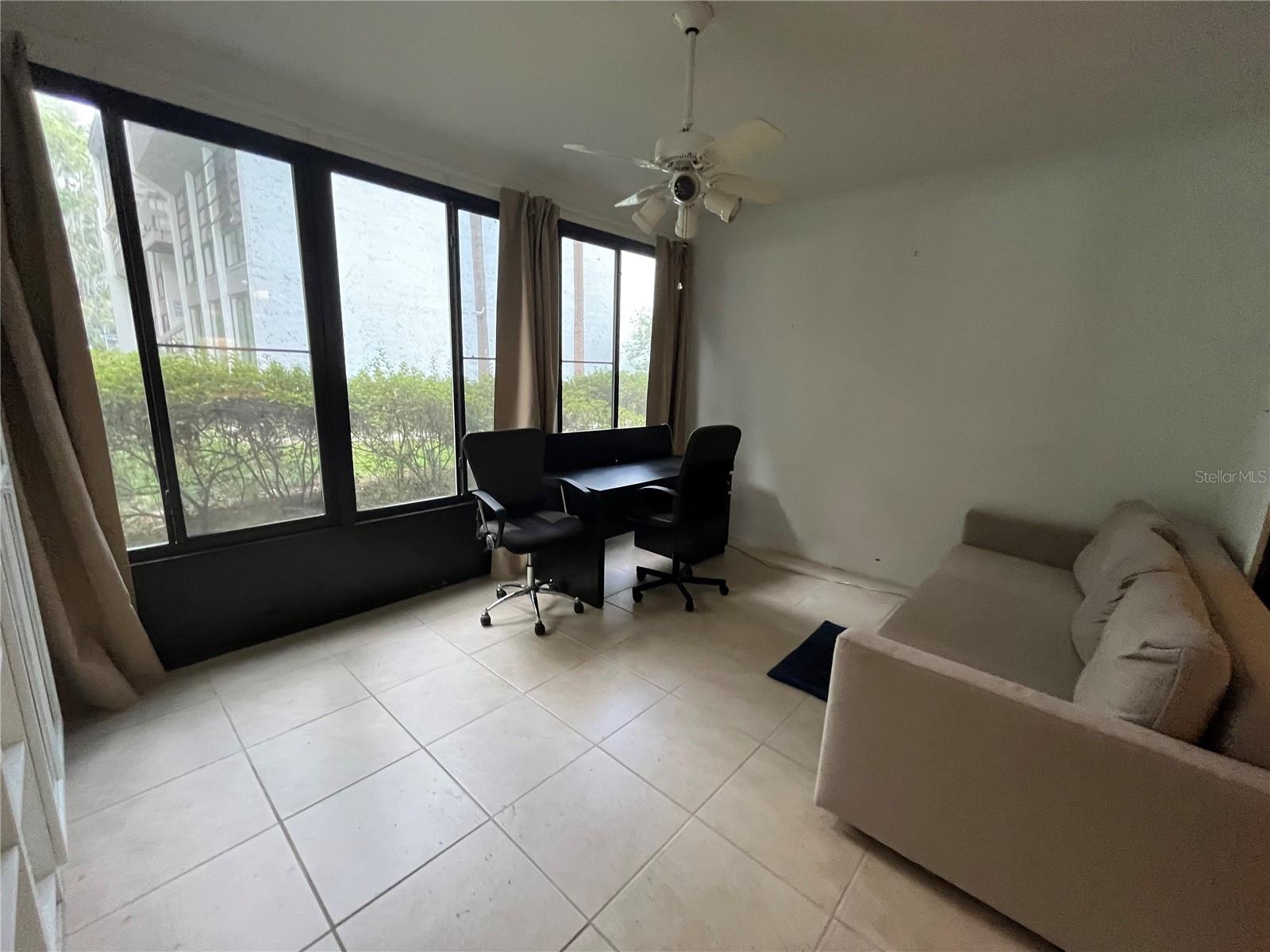 Image 6 of 7 For 2836 14th Drive