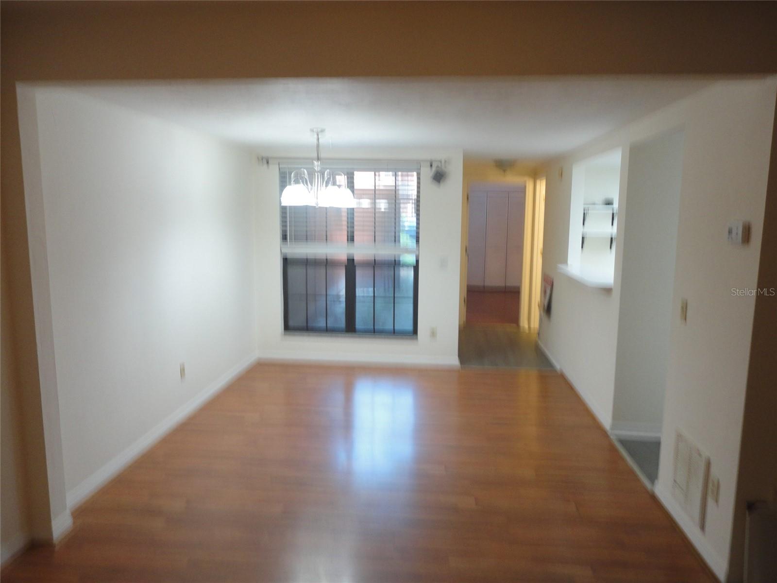 Image 4 of 10 For 852 58th Terrace