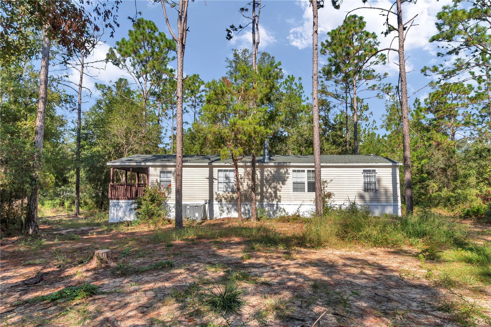 Image 4 of 33 For 6639 94th Avenue