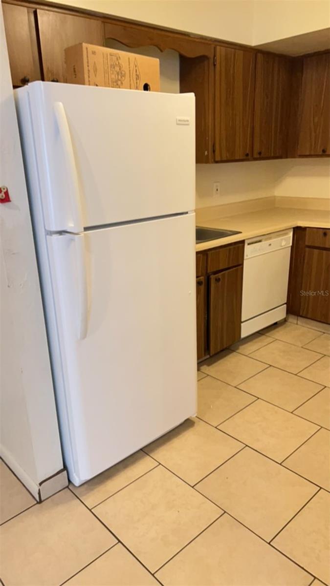 Image 3 of 9 For 7123 44th Place 2