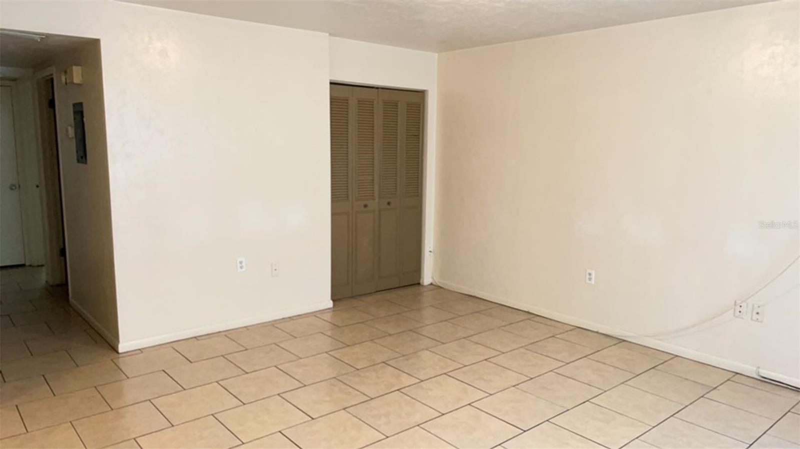 Image 7 of 9 For 7123 44th Place 2