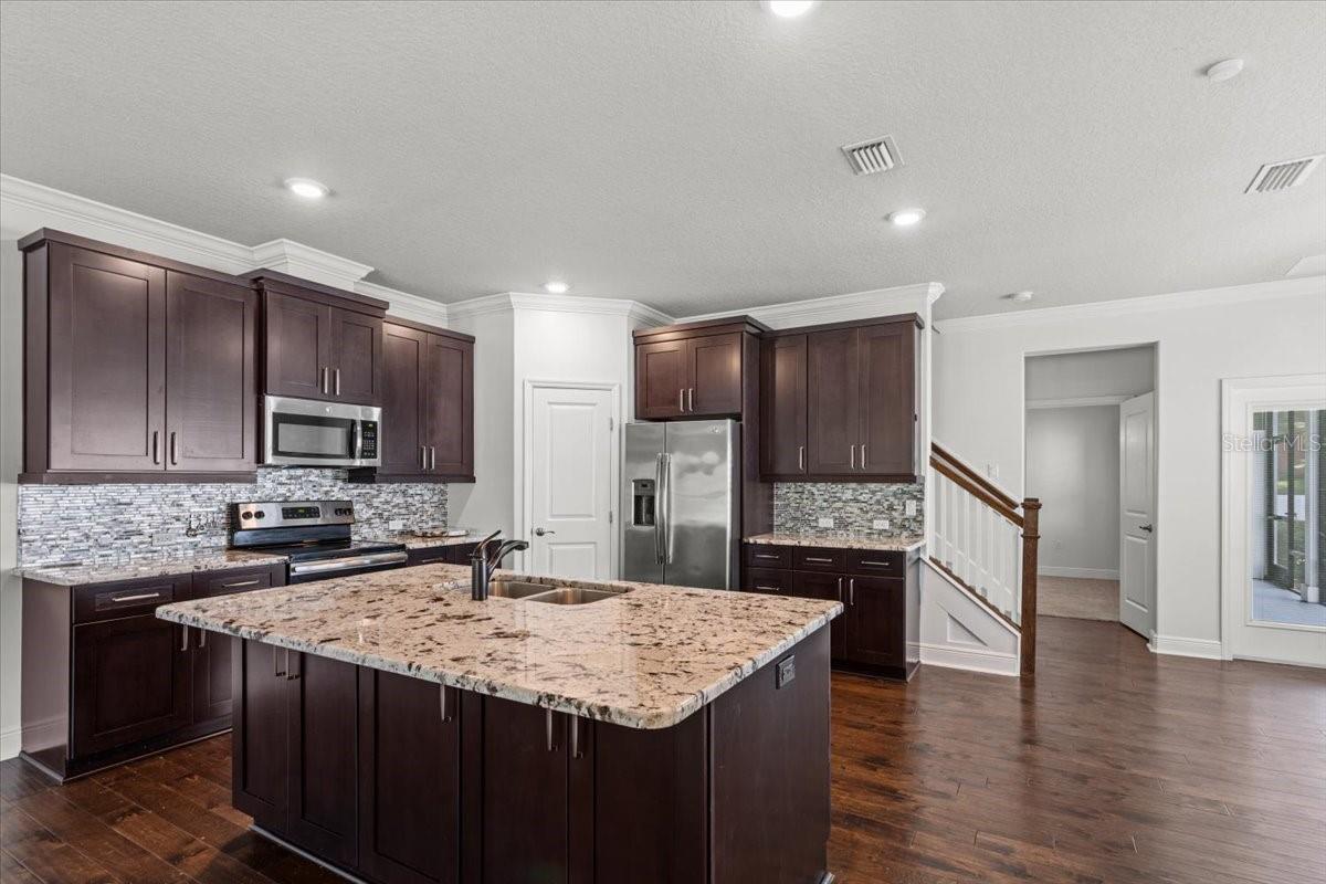 Image 11 of 37 For 3450 74th Way