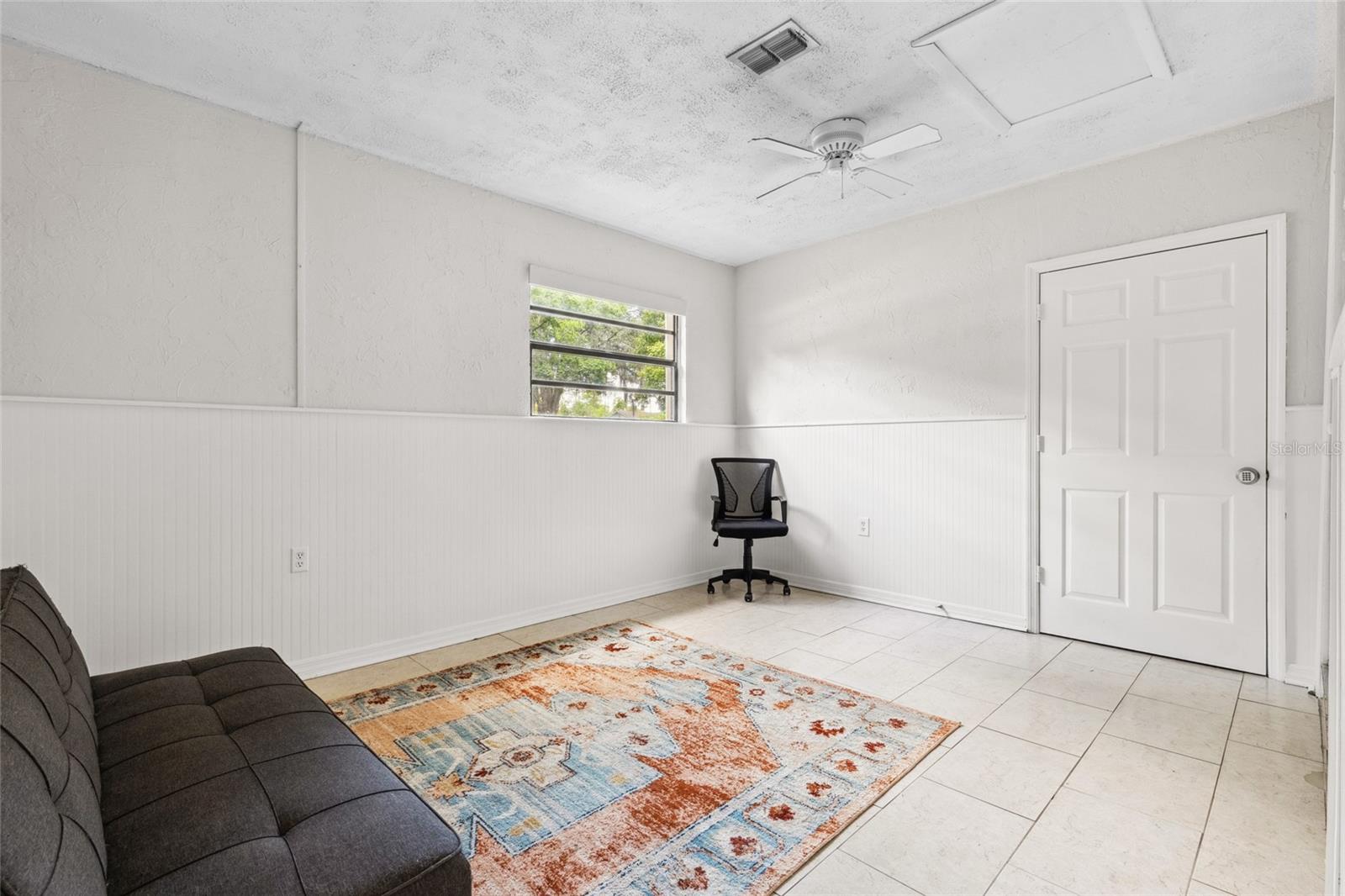 Image 5 of 17 For 1228 75th Drive