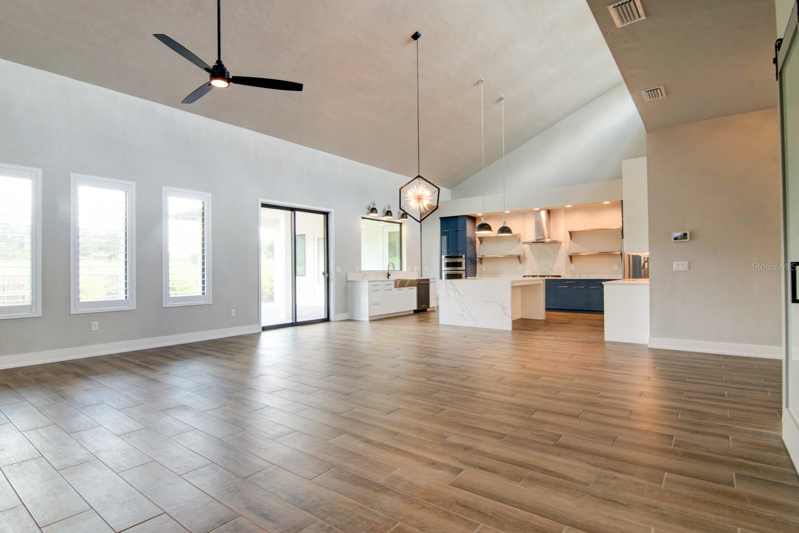 Image 8 of 26 For 861 120th Drive