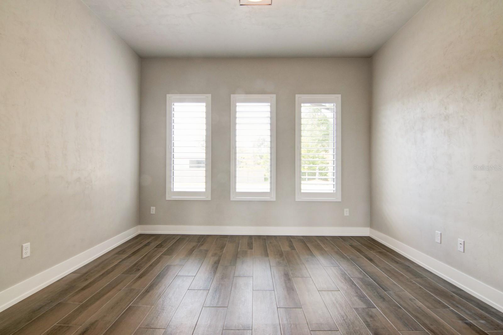Image 9 of 26 For 861 120th Drive
