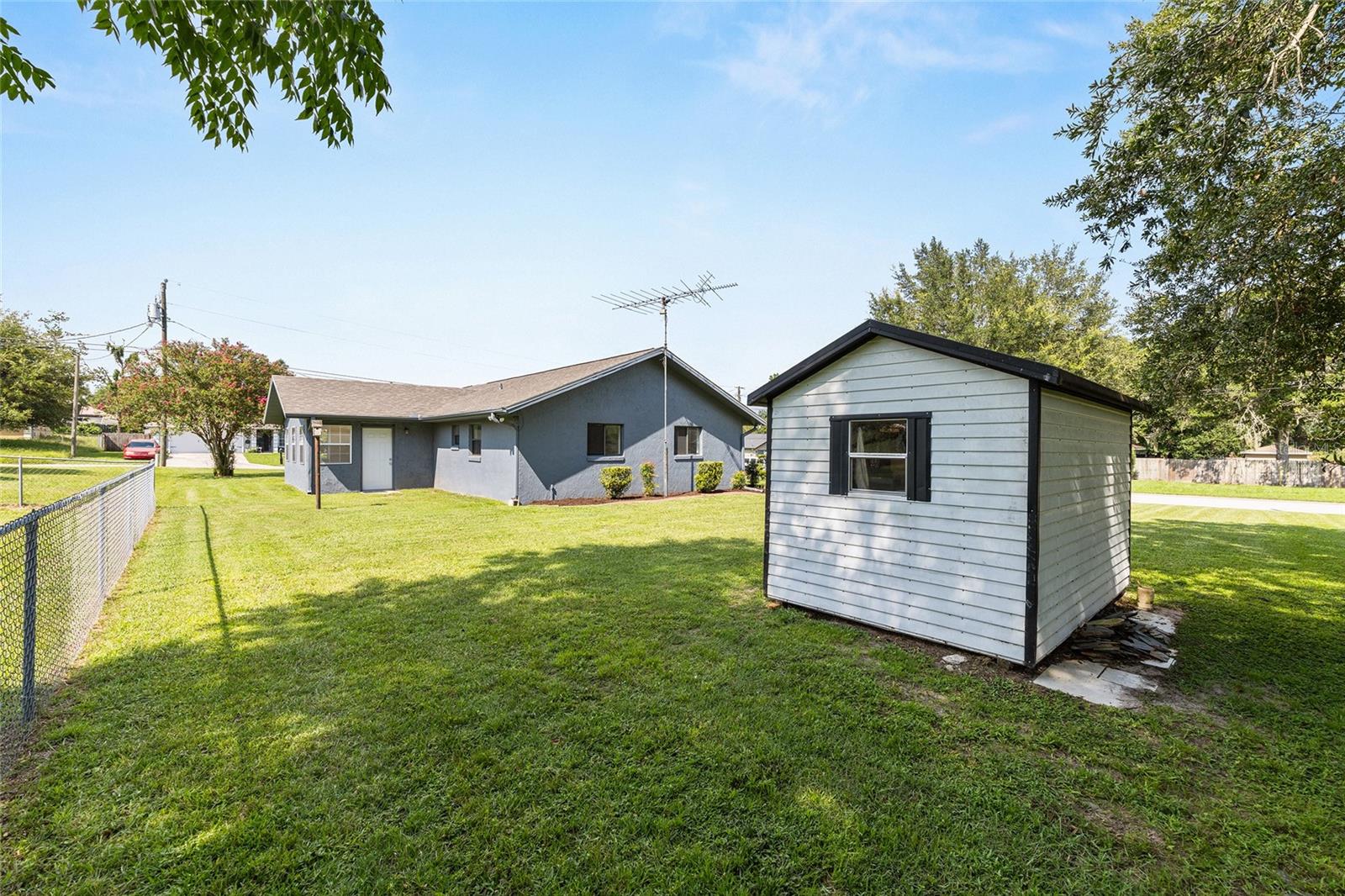 Image 25 of 26 For 10690 44th Terrace