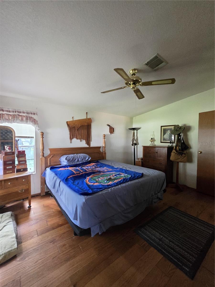 Image 10 of 13 For 4901 152nd Lane