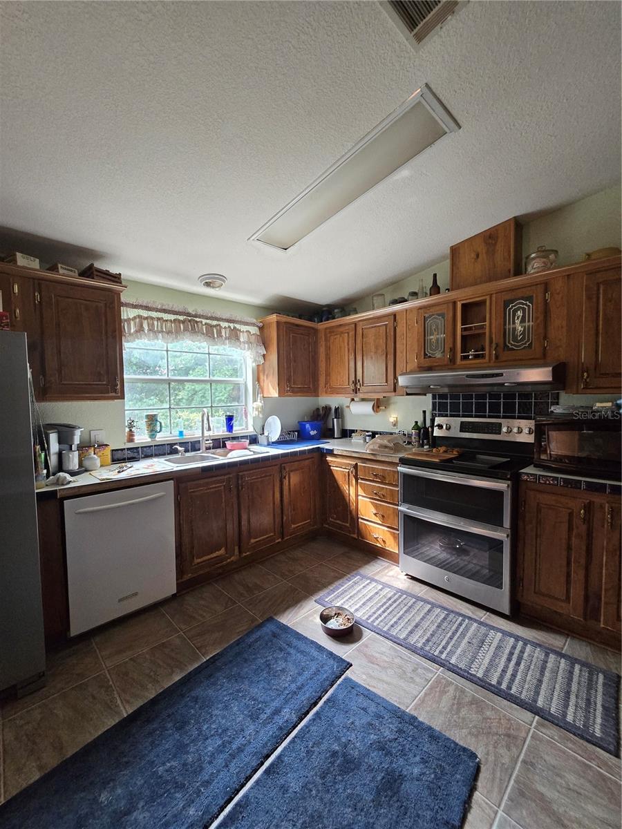 Image 12 of 13 For 4901 152nd Lane