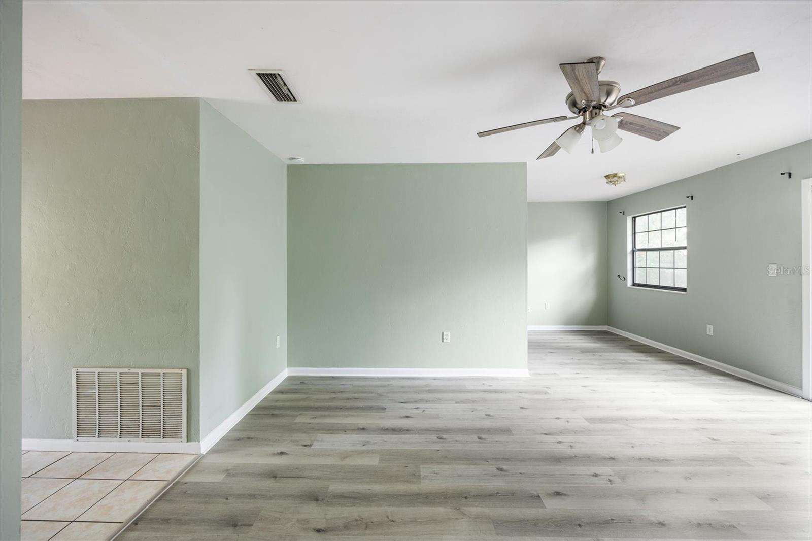 Image 4 of 29 For 1731 32 Place