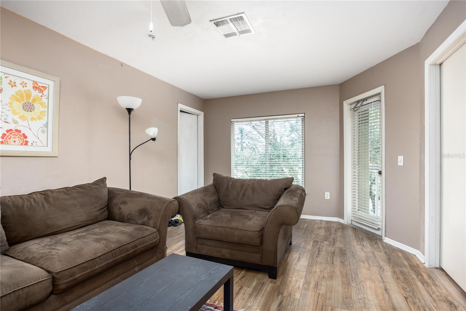 Image 10 of 31 For 4000 23rd Street 4-303