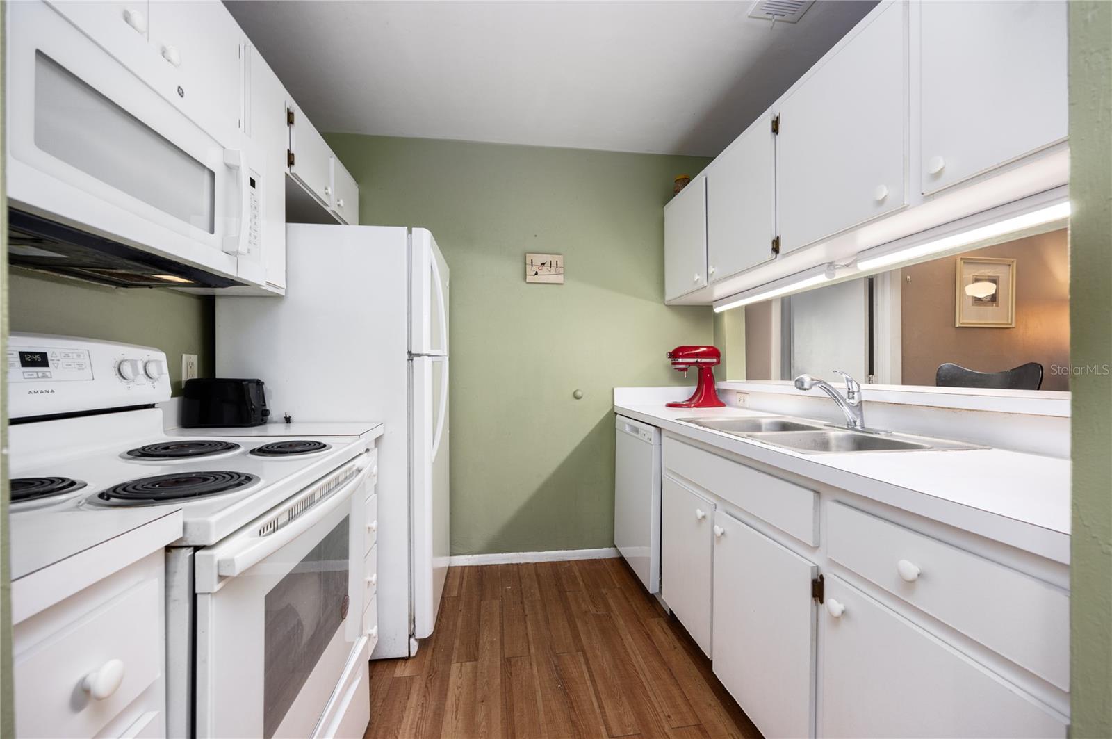 Image 13 of 31 For 4000 23rd Street 4-303