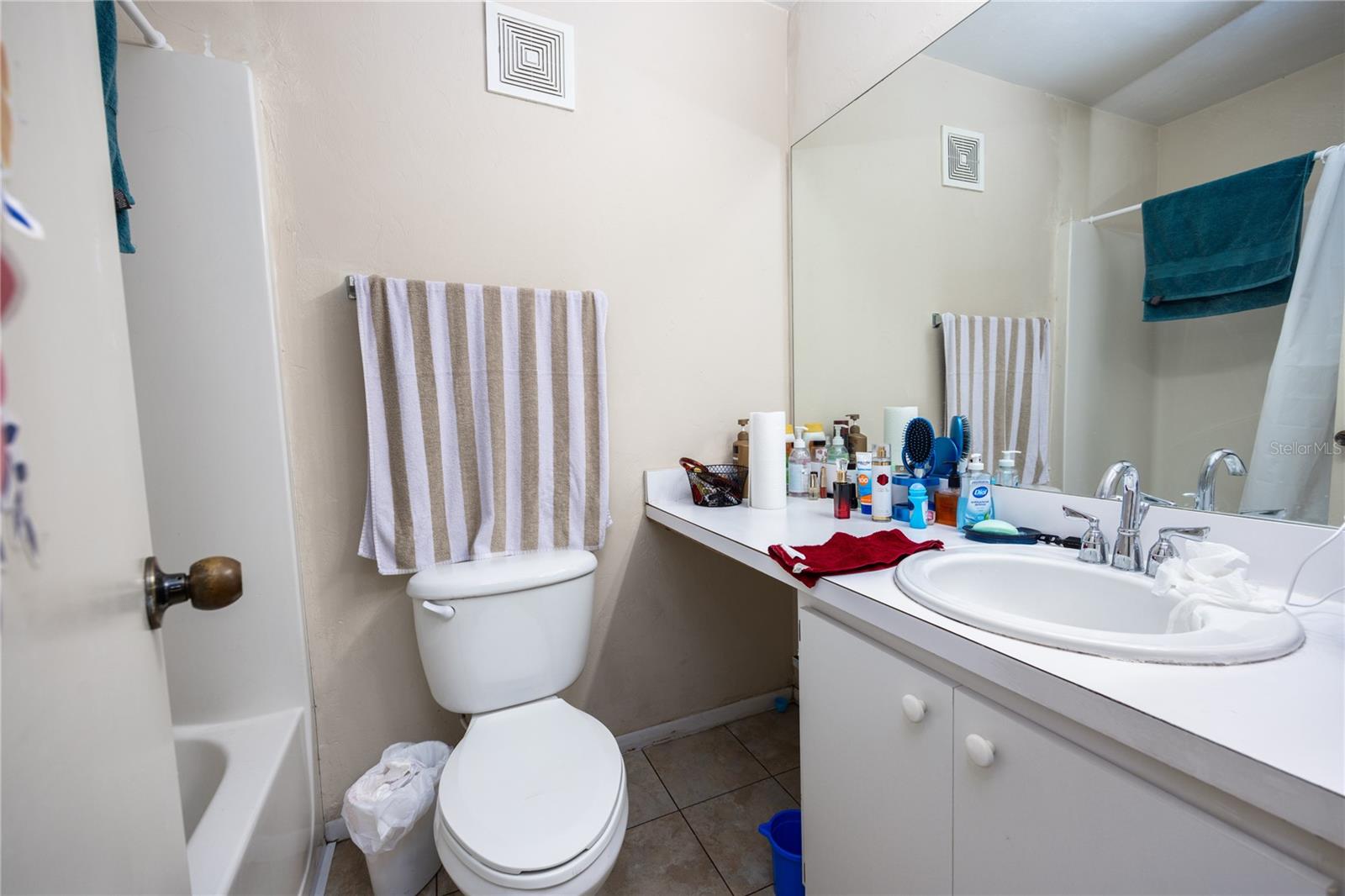 Image 18 of 31 For 4000 23rd Street 4-303