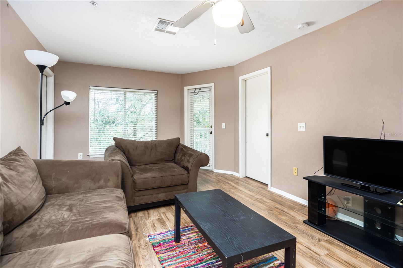 Image 9 of 31 For 4000 23rd Street 4-303