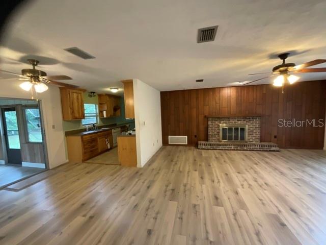 Image 11 of 26 For 6120 28 Terrace