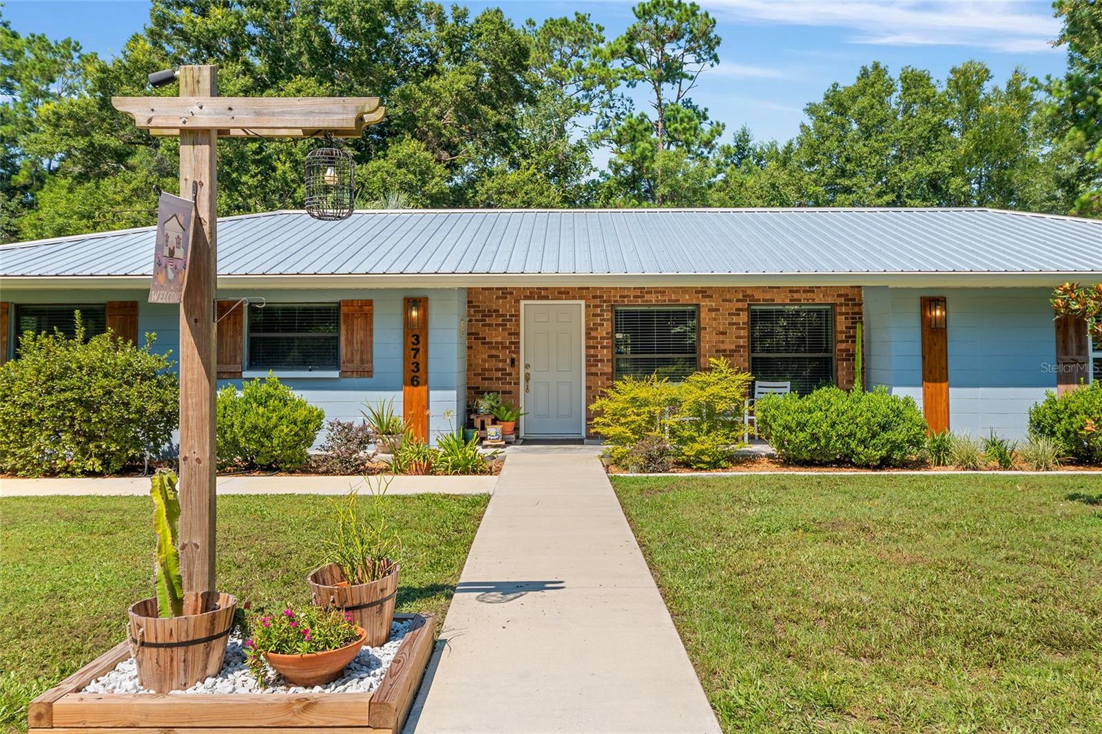 Image 4 of 70 For 3736 129th Drive