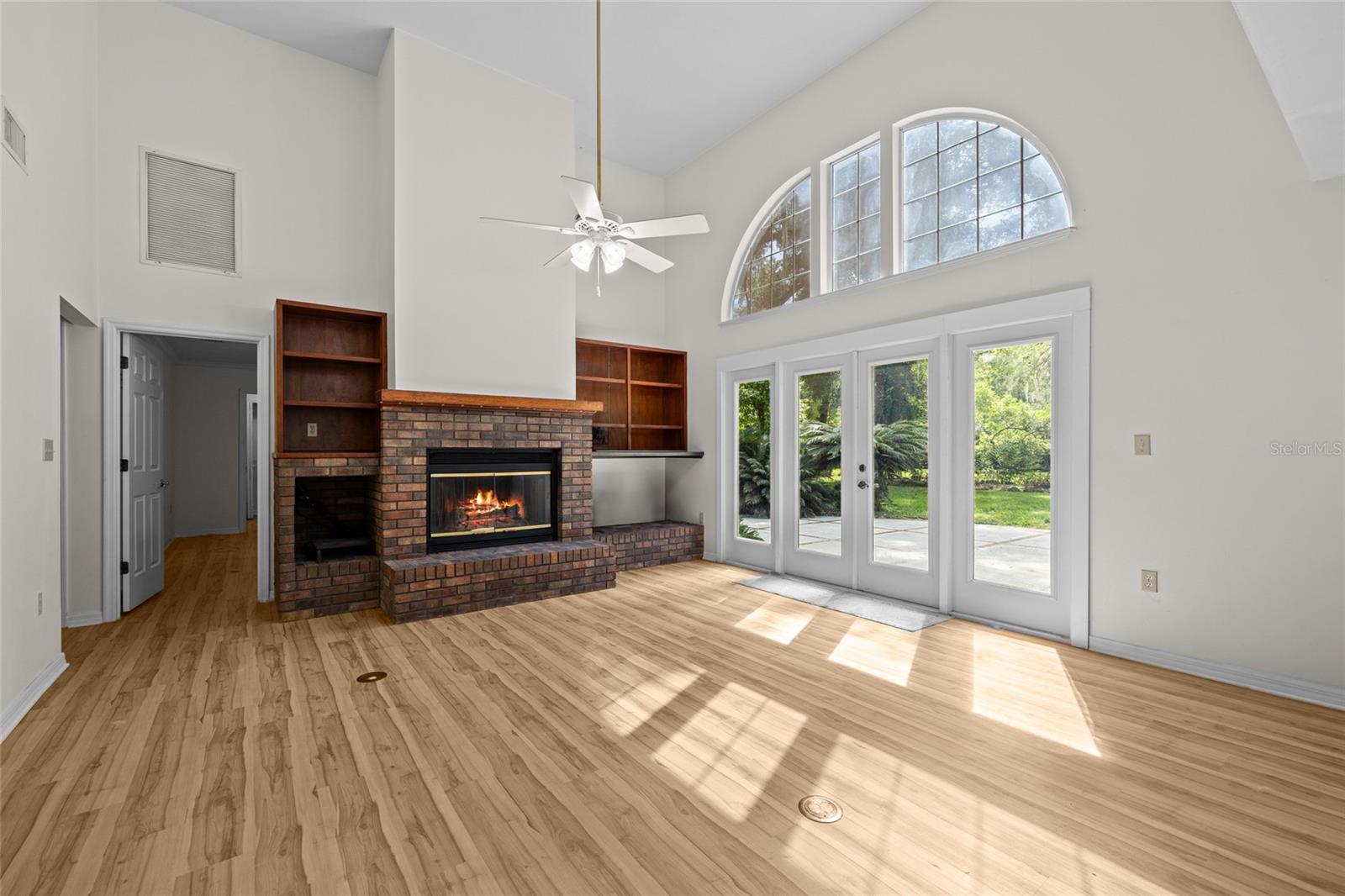 Image 10 of 35 For 3710 84th Street
