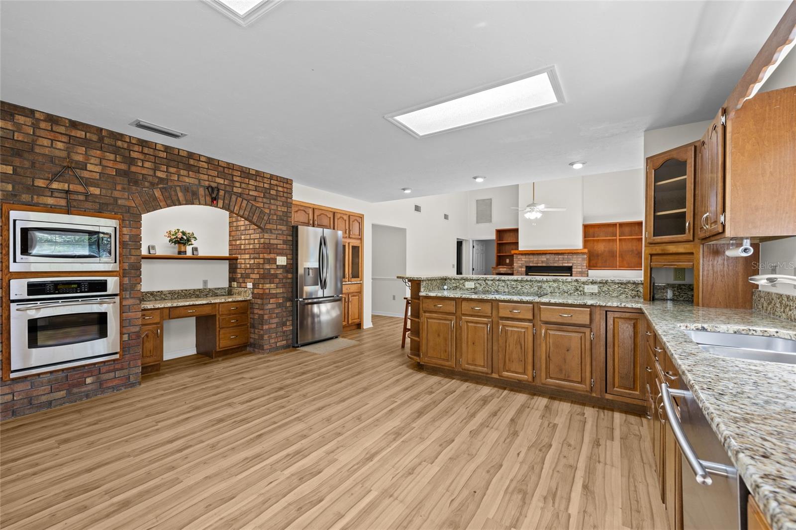 Image 13 of 35 For 3710 84th Street