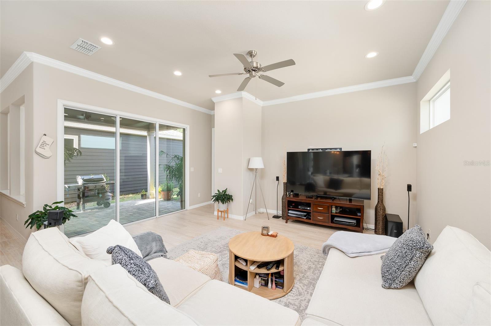 Image 10 of 56 For 6436 77th Street