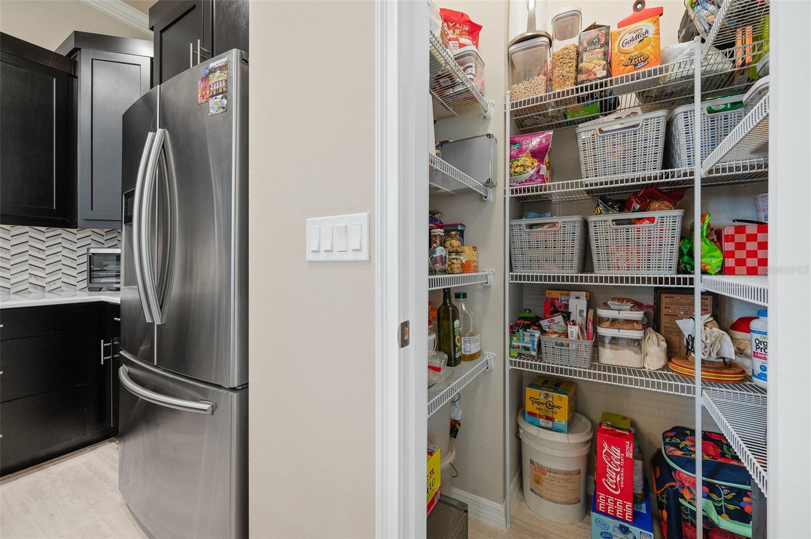 Image 17 of 56 For 6436 77th Street