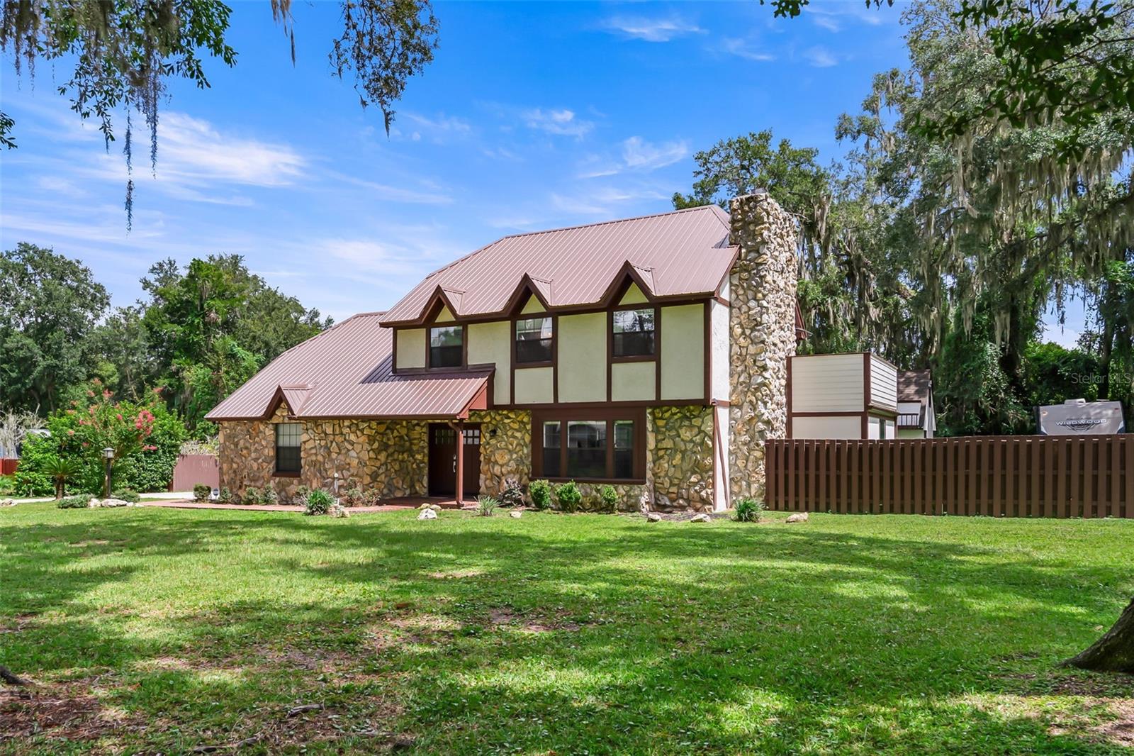 Image 2 of 46 For 102 Thicket Lane