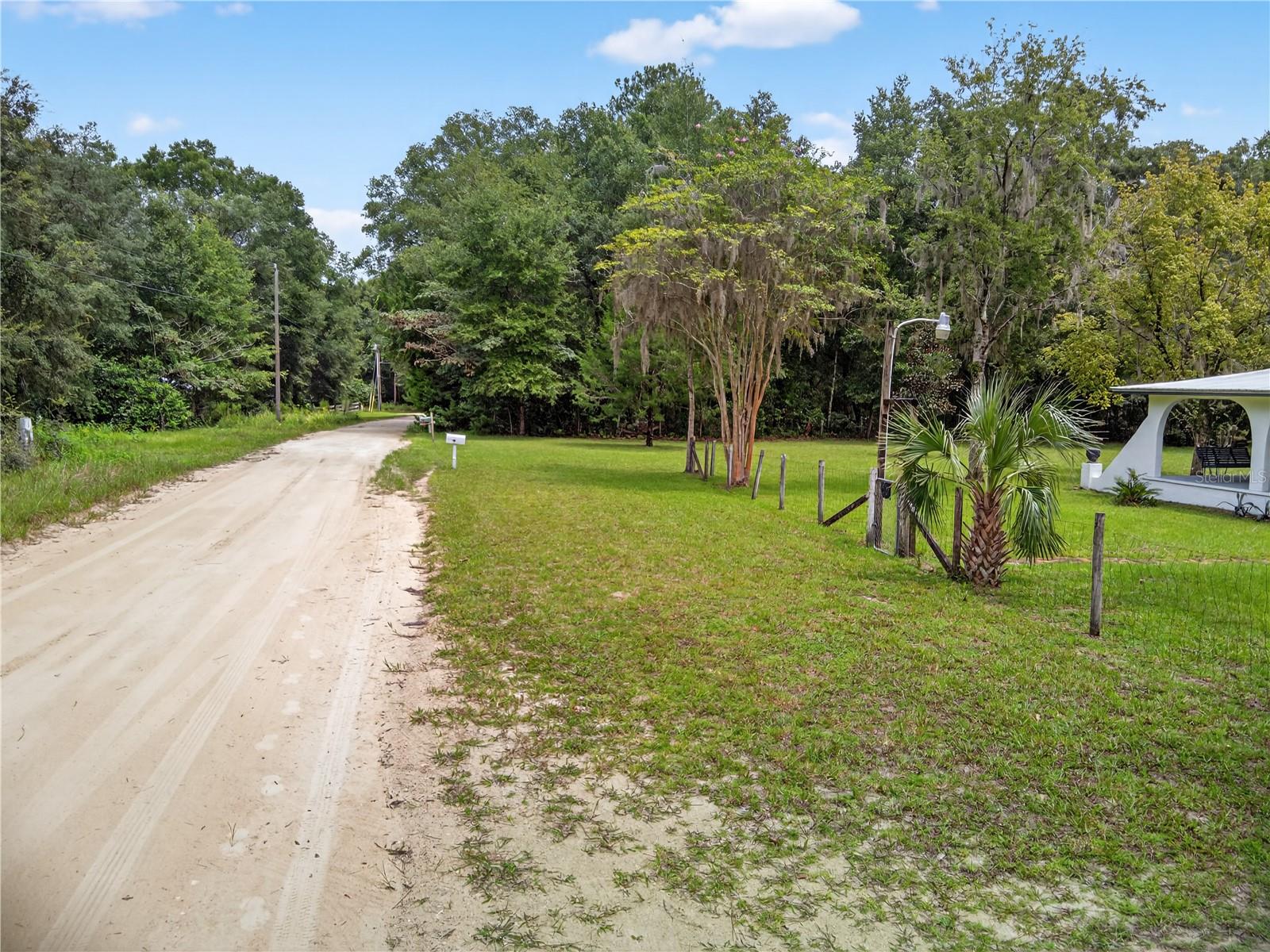 Image 17 of 50 For 6509 84th Lane