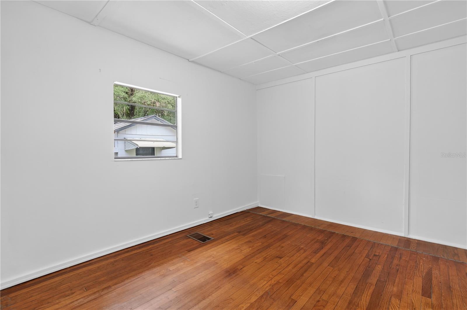 Image 30 of 50 For 6509 84th Lane