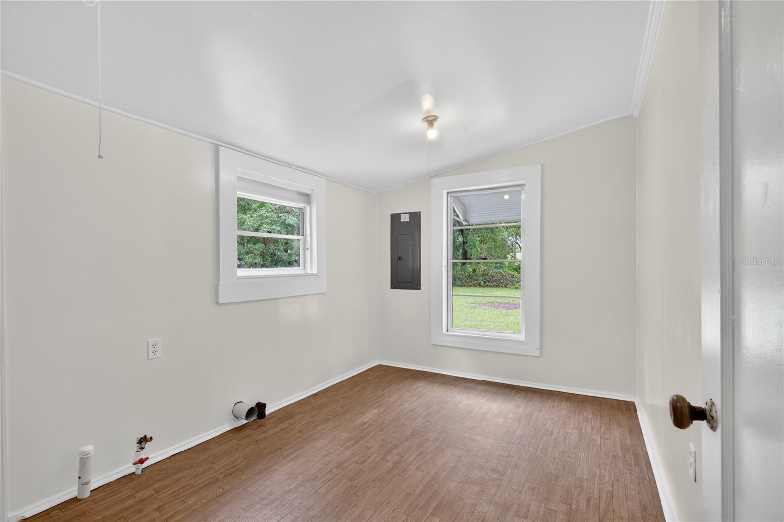 Image 34 of 50 For 6509 84th Lane