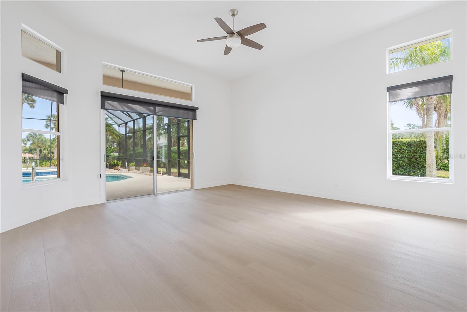 Image 11 of 72 For 73 Island Estates Parkway