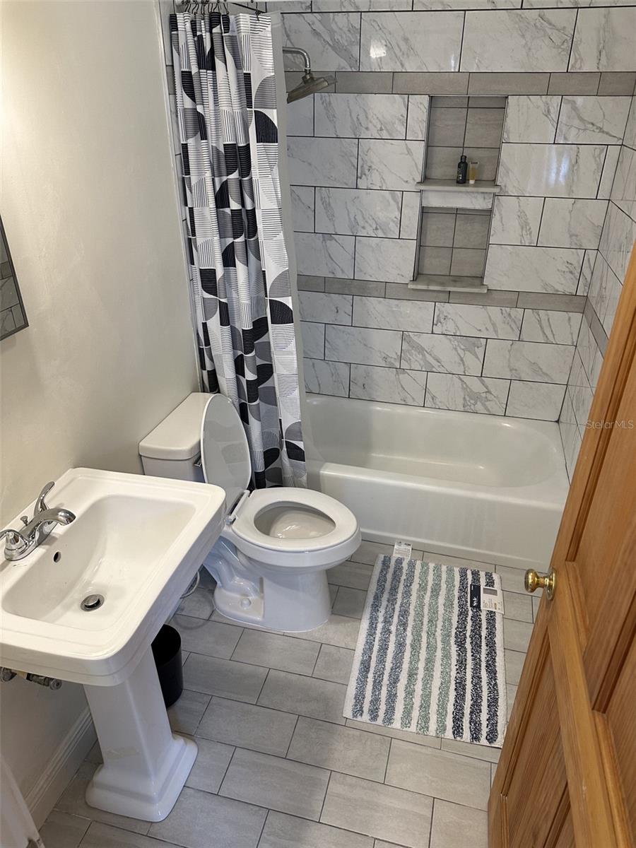 Image 19 of 20 For 205 Voorhis Avenue
