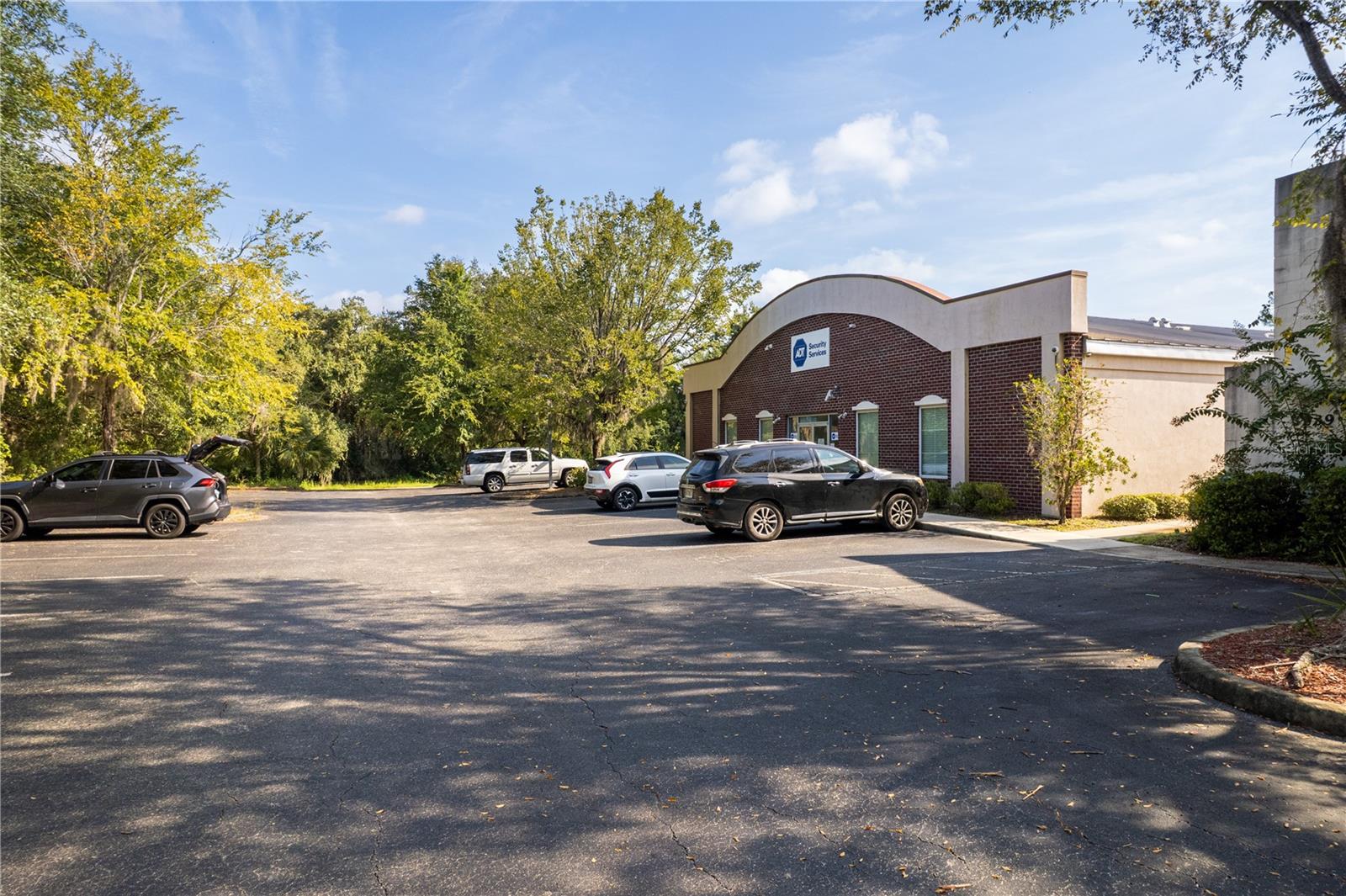 Image 7 of 50 For 3205 47th Avenue
