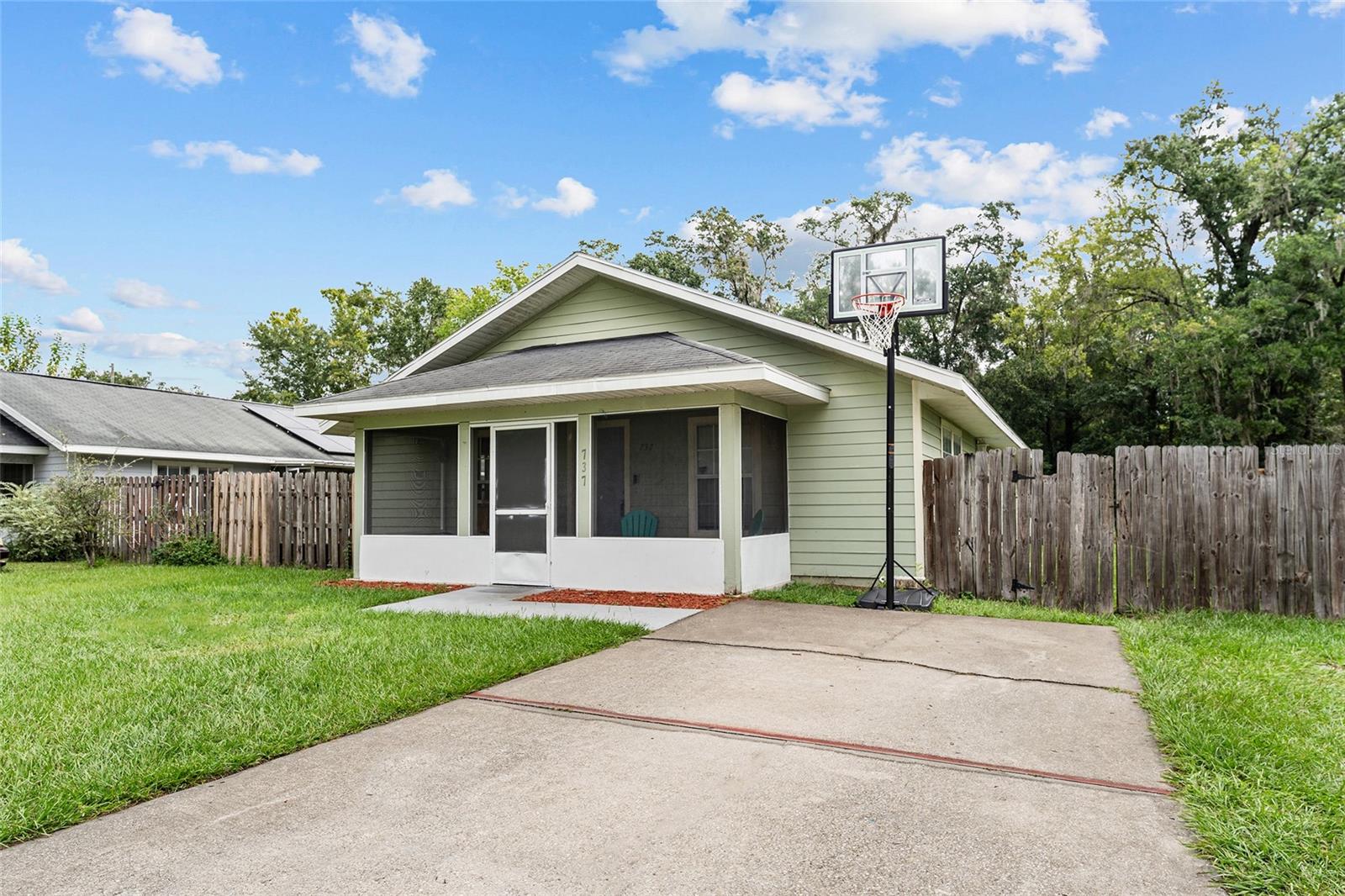 Details for 737 18th Street, GAINESVILLE, FL 32641